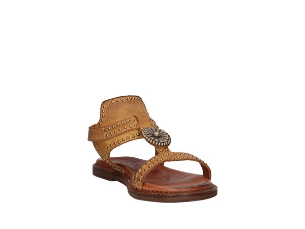 Zoe Cherokee04 Camel Shoes Women Sandal